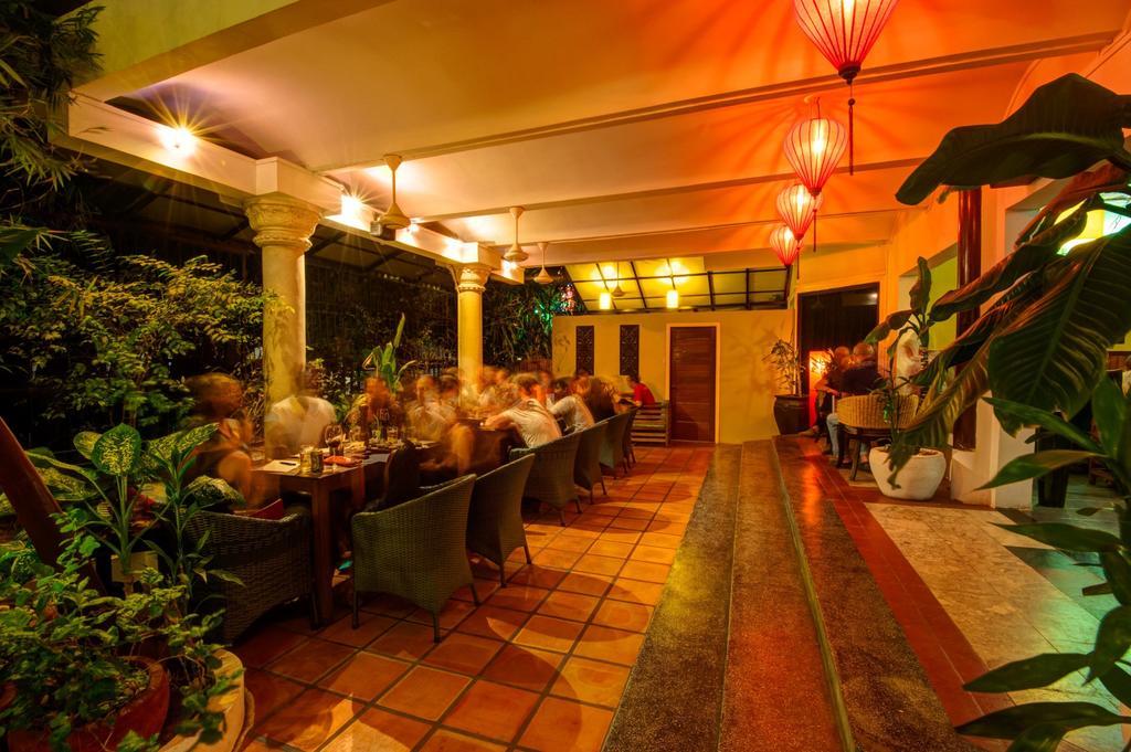 The Willow Boutique Hotel Phnom Penh Bagian luar foto