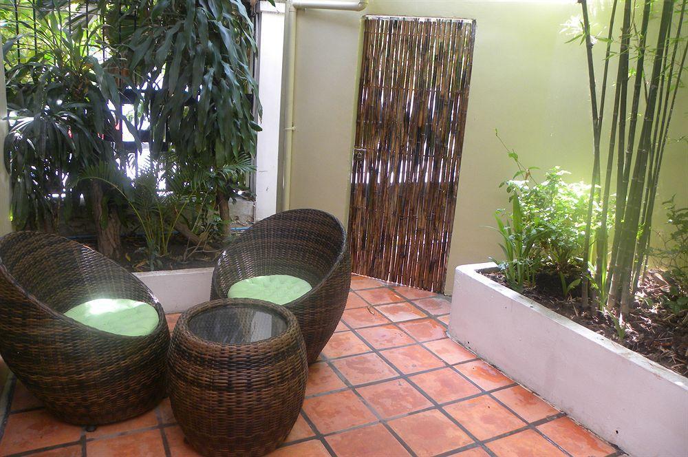 The Willow Boutique Hotel Phnom Penh Bagian luar foto